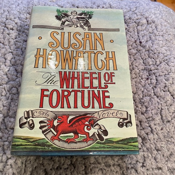 Hard cover novel “Wheel Of Fortune “ by Susan Howatch used - Picture 1 of 6